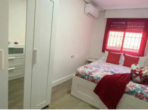 Apartment With 3 Bedrooms in Almería, With Wonderful City View, Furnished Terrace and Wifi - 2 km From the Beach