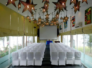 Dhevan Dara Beach Villa