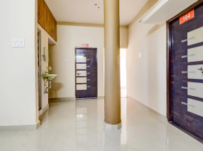 The Highway Inn by OYO Rooms