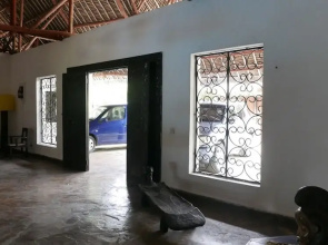 Maembe House