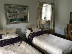 Winkston Holiday Guesthouse