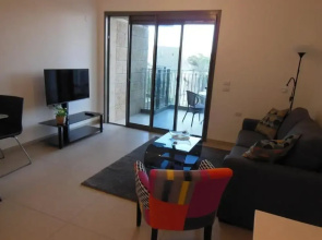 Jerusalem Center Boutique Apartment
