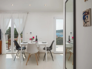 Holiday House Kanica