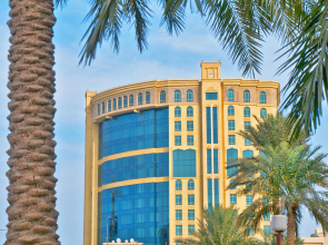 Grand Regal Hotel Hotel