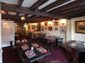 The George Hotel