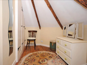 Truffle Cottage, Chichester 94758