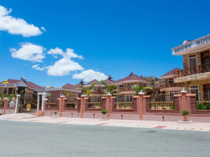 Mount Royal Villa Hotel