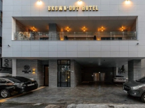 Brown Dot Hotel Deokcheon