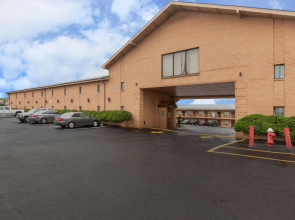 Knights Inn South Amboy/Garden State Parkway South, Exit 125