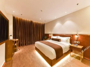 James Joyce Coffetel· Shijiazhuang Jinyuan Building Airport Bus Xinbai Square Metro Station