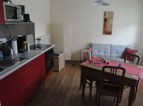 Ferienwohnung & Gästezimmer  Messezimmer