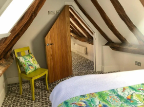 3 The Olde Barn Apartments