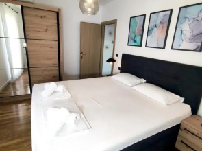 Plaza - Close to the Beach - A1