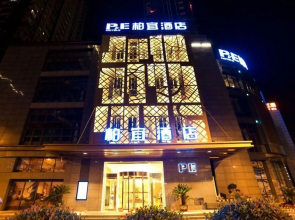 Meixu L Hotel (Zhenjiang Suning Plaza Xijindu Branch)