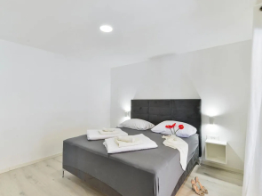 Holiday Home With Private Pool and spa