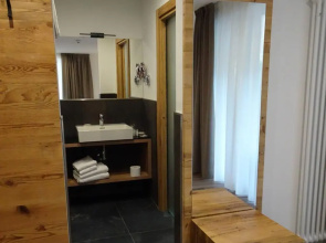 Active Alm Hotel