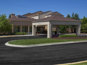 Courtyard by Marriott Chicago Highland Park/Northbrook