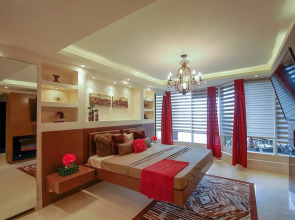 Luxury Executive Condo Toronto