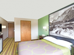 Super 8 by Wyndham Green River