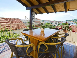 Apartment Frane