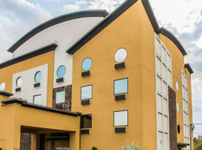 Comfort Suites Monroeville - Pittsburgh East