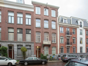 Design Apartment With Balcony