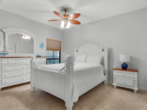 Navarre Towers 104