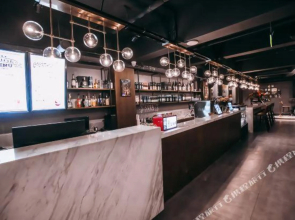 WuYan Film Art Hotel (Weifang High-speed Railway North Station)