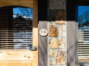6116 Bear Lodge, Trappeur's Crossing Apartment 2