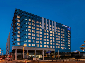 Golden Tulip Incheon Airport Hotel & Suites
