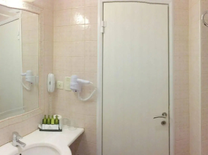 London Hotel