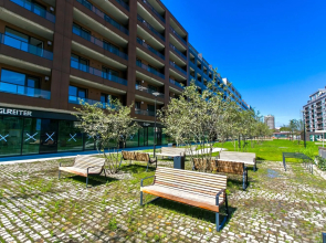 Luxury, bright Studio with parking and balcony in Bratislava center