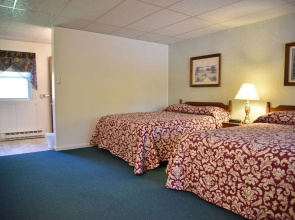 Acadia Pines Motel