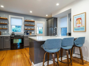 Charming Heart of Ardmore Home Sleeps 7