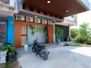 Urbanview Hotel R House Batam by RedDoorz
