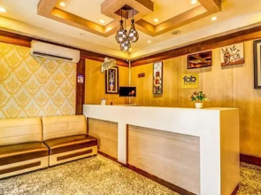 Fabhotel Crystal Inn I
