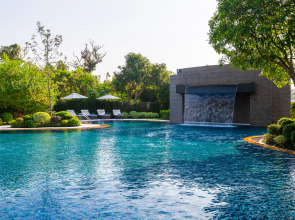 Manhattan Pattaya Hotel