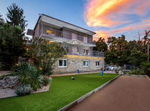 Pool & Wellness Vila Lovran