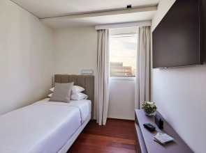 Hyatt Regency Madrid Residences