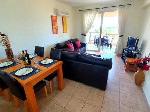 Lovely 2 bedroom apartment A206, 800m to the sea