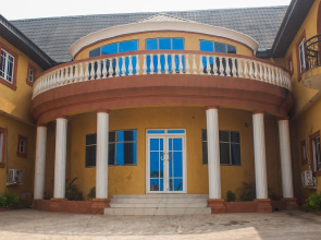 Sarank Garden Hotel