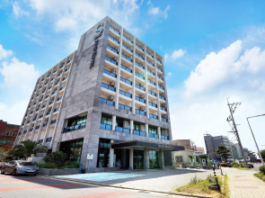 Sims Hotel