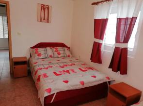 Privatna kuca Lela i Maja