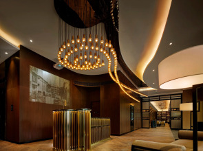 Hotel Stripes Kuala Lumpur, Autograph Collection