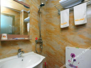 Shunshun Apartment Hostel(昆明顺顺公寓酒店)