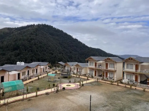 Resort Prakriti Unwind