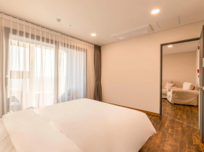Urbanest Hotel