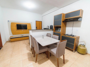 Apartamentos 2 qtos C/suite ,Cozinha Completa, Wi-Fi 1GIga, Jr Catito