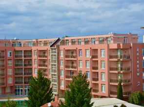Rainbow 2 Beach Apartments