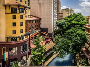 Valencia Riverwalk